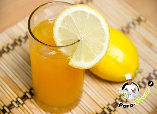 Натуральный лимонно-апельсиновый напиток с медом фото